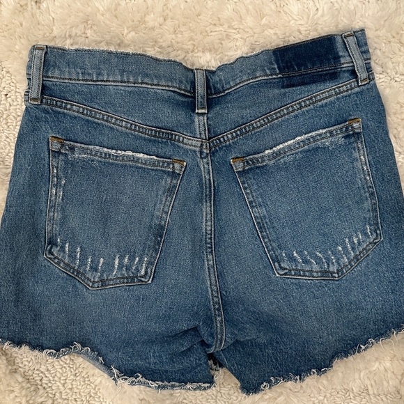 Abercrombie & Fitch 4” High-rise Mom Short - Picture 4 of 5